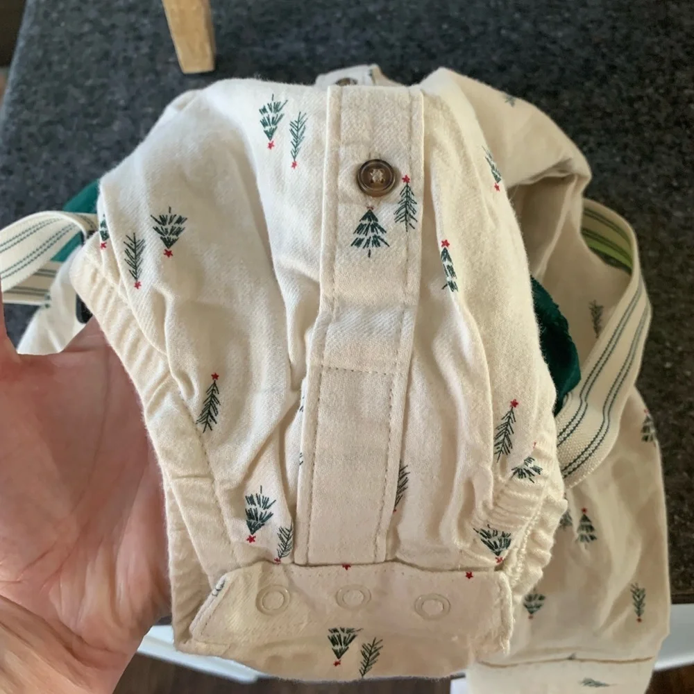 NWT Carter's Christmas corduroy pants with suspenders and tree onesie